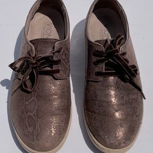Vionic Palermo Active Lace Up - Bronze Snake size 6.5